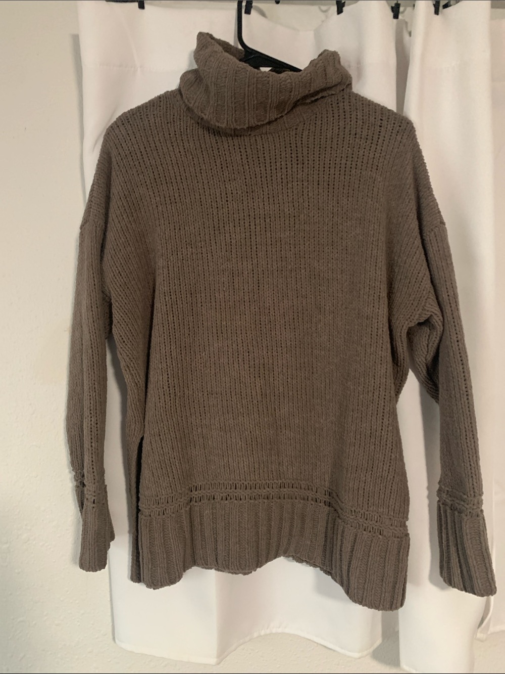 Cozy Dani Simone Turtleneck Knit Sweater